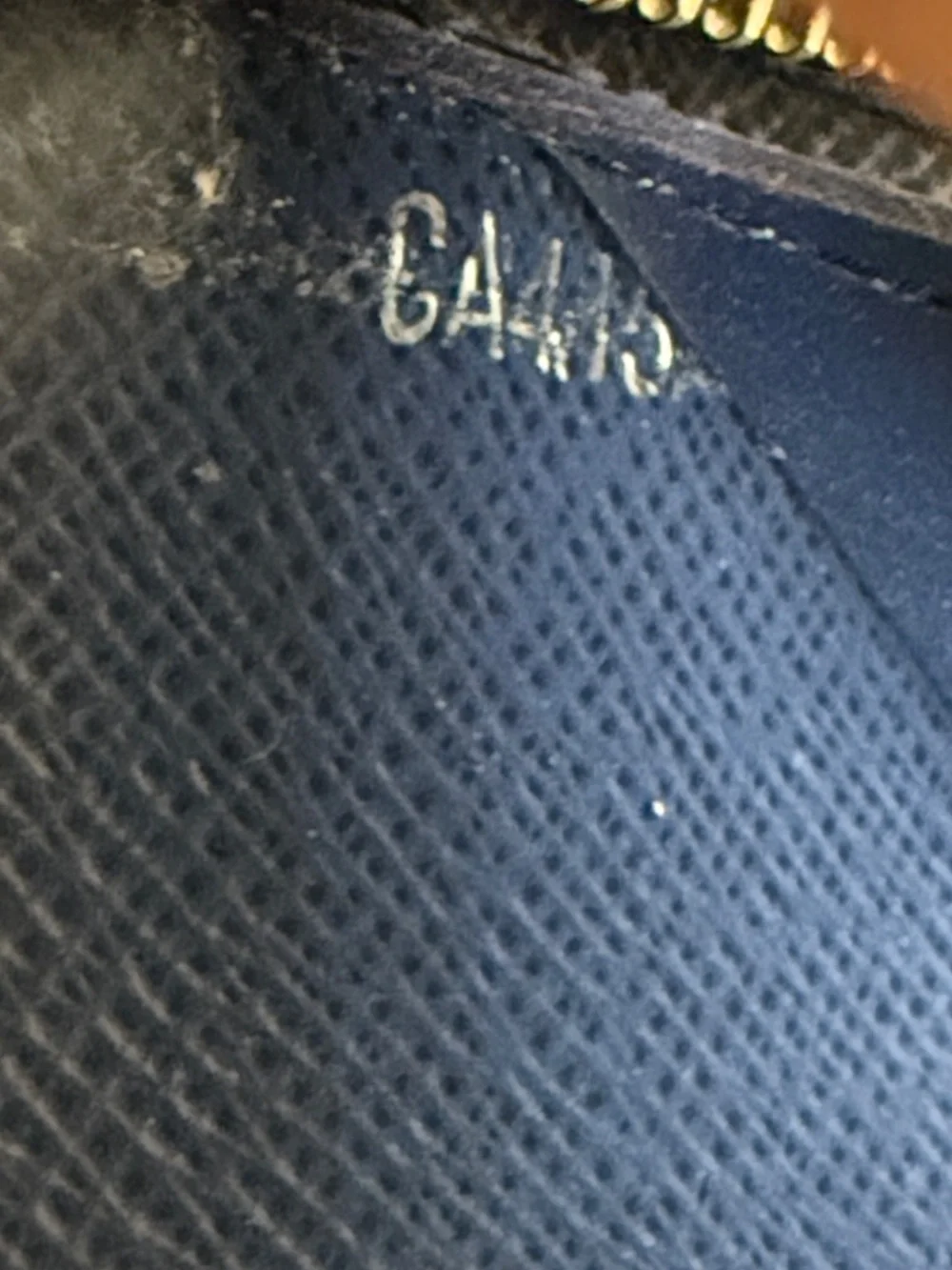 Louis Vuitton Deep Blue Zip Wallet in Textured Leather - Picture 15 of 16